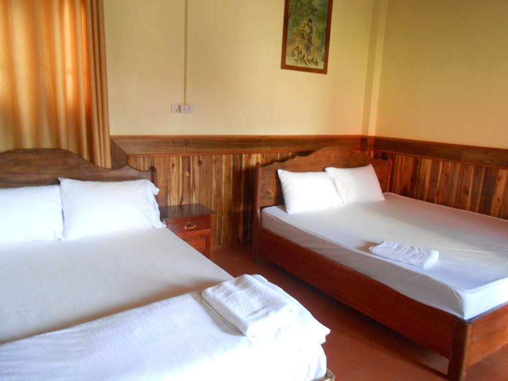 Zuela Guesthouse Luang Namtha Bilik gambar
